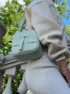 MERINA MINI MENTHE  – elegancka torebka damska w kolorze miętowym